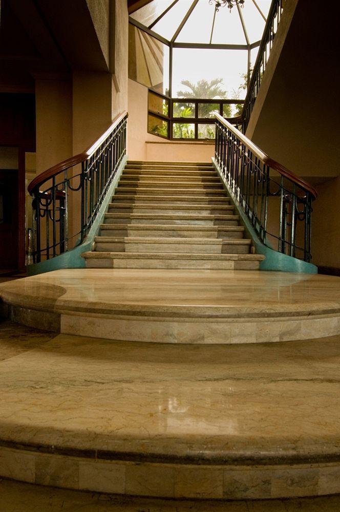 Sunrise Holiday Mansion Tagaytay City Exterior photo
