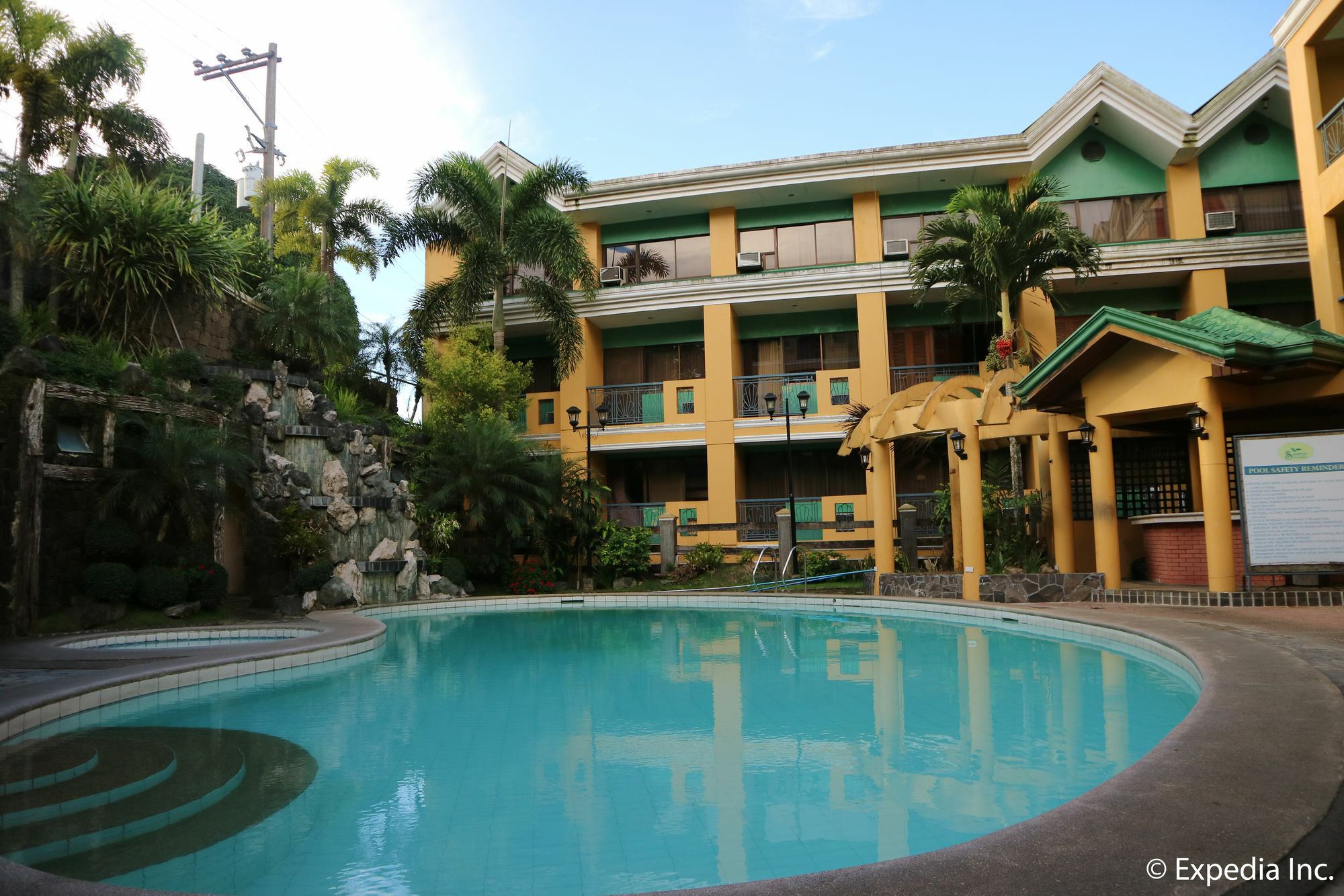 Sunrise Holiday Mansion Tagaytay City Exterior photo