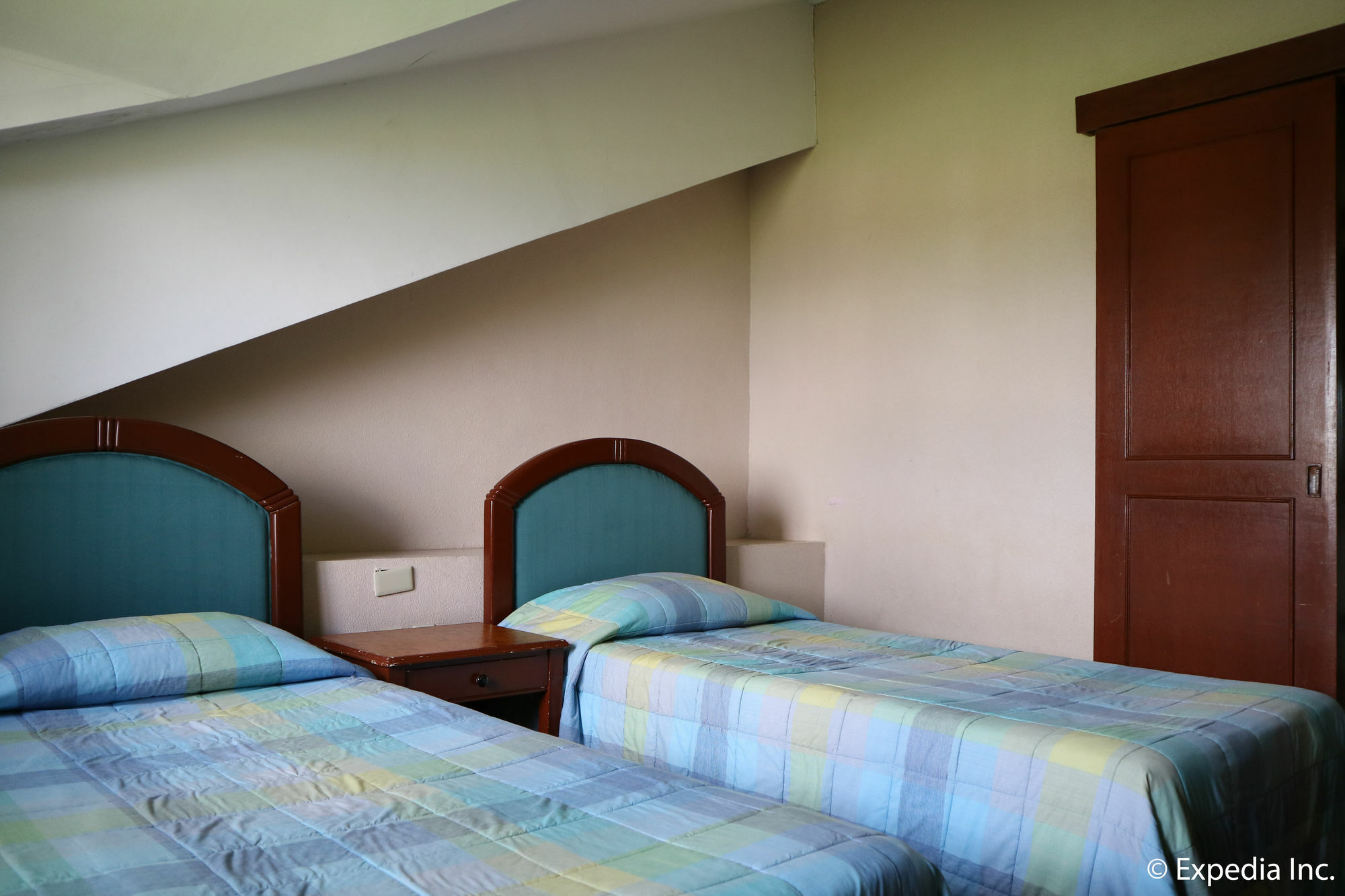 Sunrise Holiday Mansion Tagaytay City Exterior photo